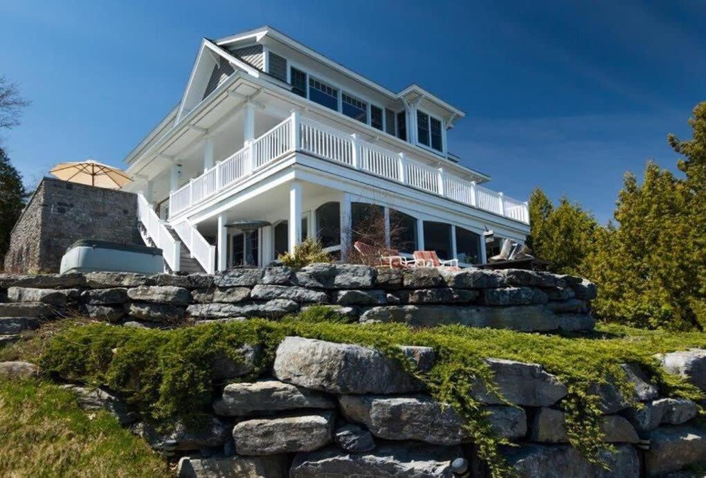 Loza House Coastal Design Unit With Lake & Mountain Views Plattsburgh Buitenkant foto
