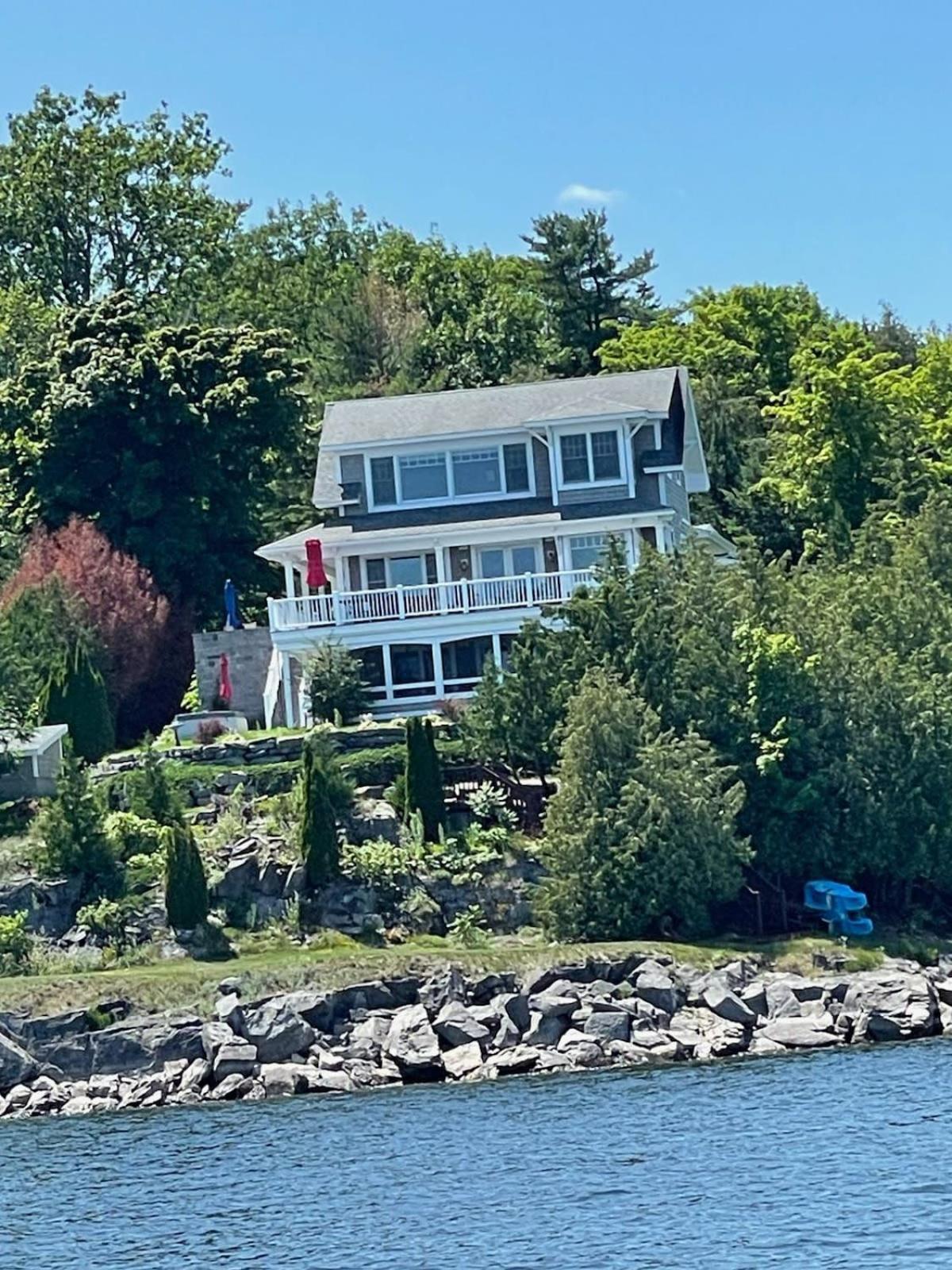 Loza House Coastal Design Unit With Lake & Mountain Views Plattsburgh Buitenkant foto